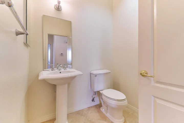 65228DunePass,DesertHotSprings,CA_14