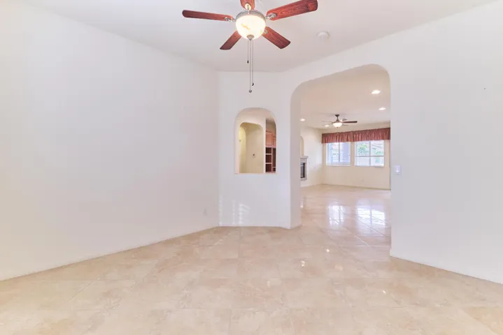 65228DunePass,DesertHotSprings,CA_42