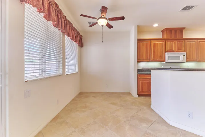 65228DunePass,DesertHotSprings,CA_31