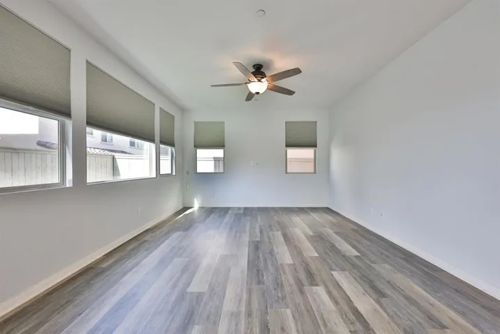 948 Rolling Dunes, San Diego, California 92154