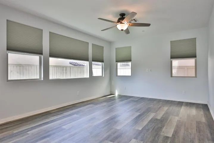 948 Rolling Dunes, San Diego, California 92154