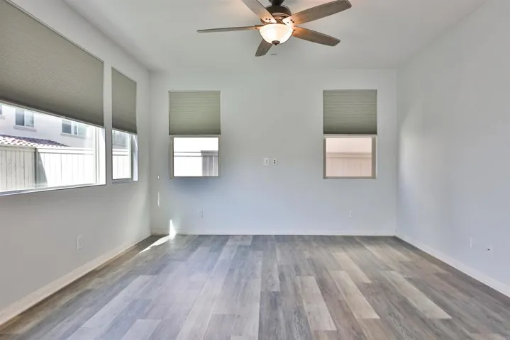 948 Rolling Dunes, San Diego, California 92154