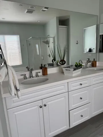 948 Rolling Dunes, San Diego, California 92154