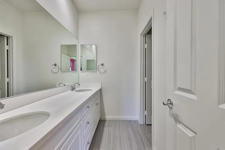 948 Rolling Dunes, San Diego, California 92154