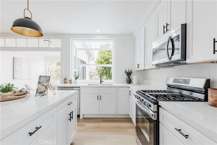 39257 Salinas Drive, Murrieta, California 92563
