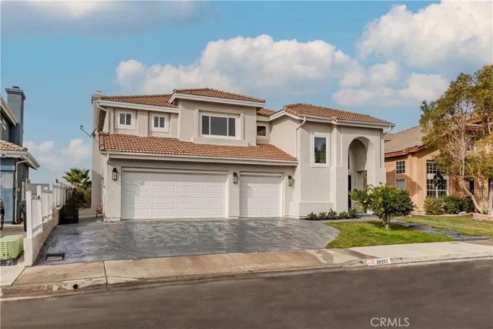 39257 Salinas Drive, Murrieta, California 92563