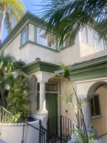 610 Manhattan Beach Boulevard, Manhattan Beach, California 90266