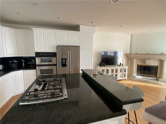 610 Manhattan Beach Boulevard, Manhattan Beach, California 90266