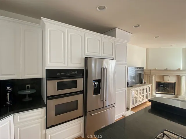 610 Manhattan Beach Boulevard, Manhattan Beach, California 90266