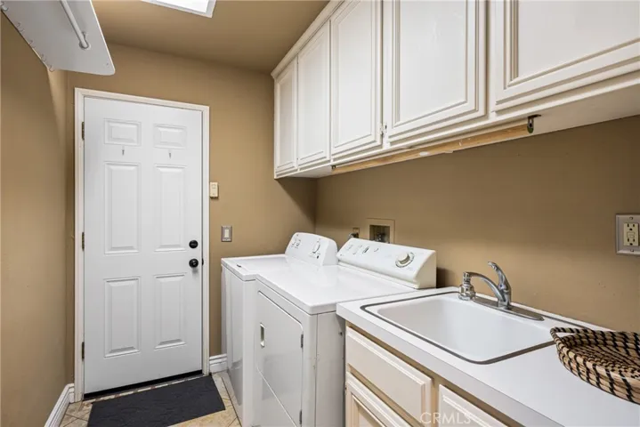 9121 Belcaro Drive, Huntington Beach, California 92646