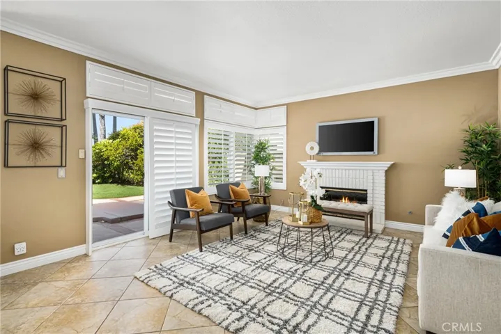 9121 Belcaro Drive, Huntington Beach, California 92646