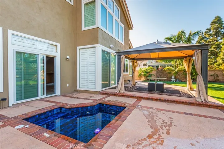 9121 Belcaro Drive, Huntington Beach, California 92646