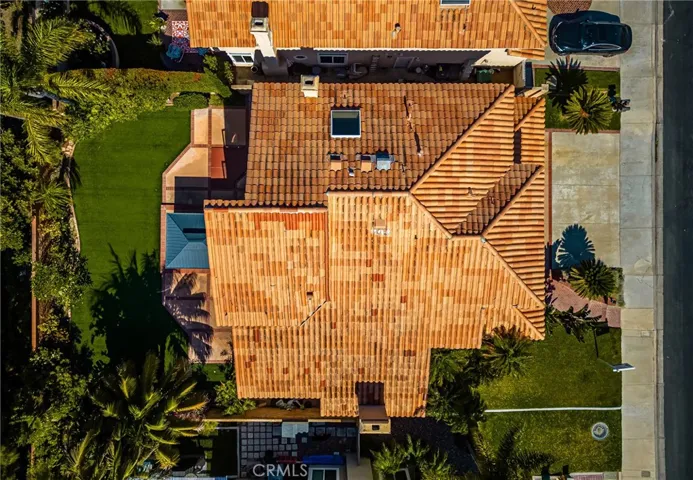 9121 Belcaro Drive, Huntington Beach, California 92646