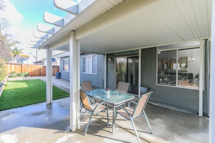 2108 Holly Drive, Oakley, California 94561