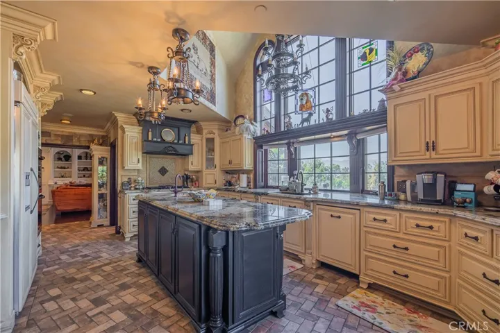 20224 E Lorencita Drive, Covina, California 91724