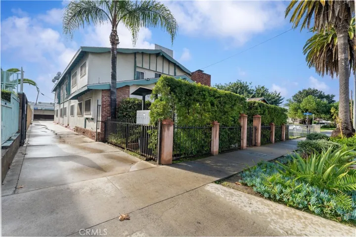 804 E Kelso Street, Inglewood, California 90301