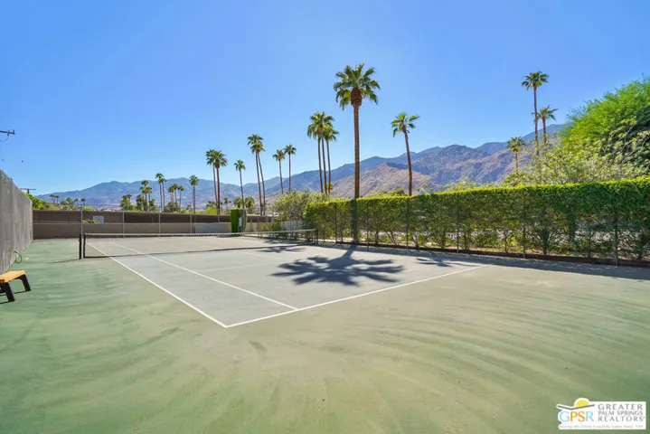 1111 E Ramon Road 2, Palm Springs, California 92264