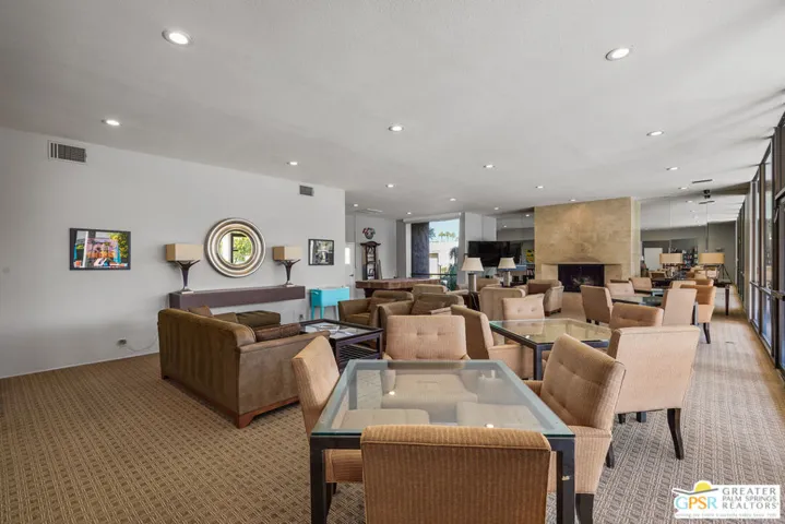 1111 E Ramon Road 2, Palm Springs, California 92264