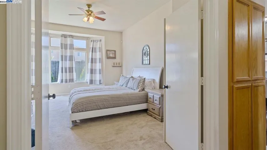 5221 Old Town Ln, Salida, California 95368