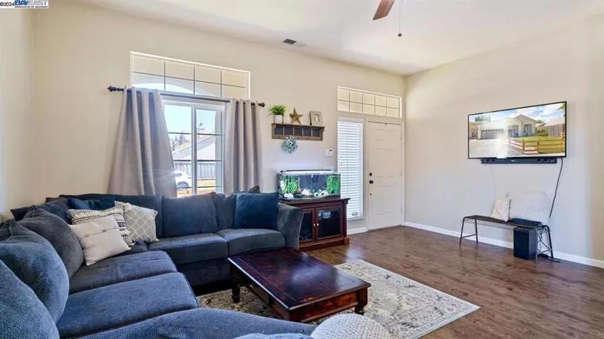 5221 Old Town Ln, Salida, California 95368