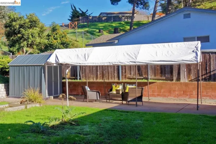 125 Banion Ct, San Pablo, California 94806