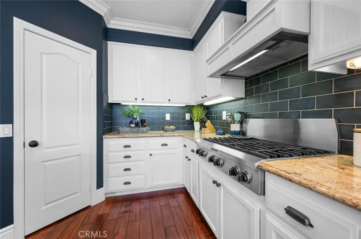 33 Teaberry Lane, Rancho Santa Margarita, California 92688