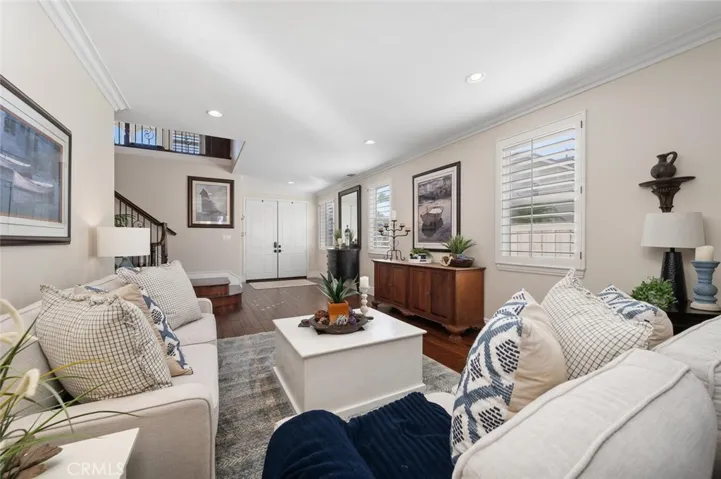 33 Teaberry Lane, Rancho Santa Margarita, California 92688