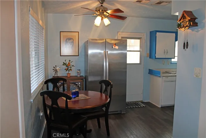 36849 Lompoc Avenue, Barstow, California 92311