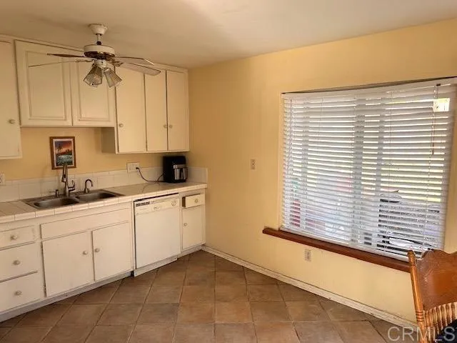 41220 Via Aguila, Temecula, California 92591