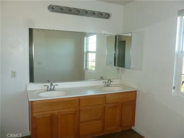 9349 Golden Lantern Road, Riverside, California 92508