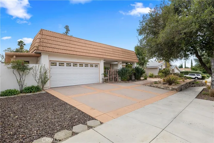 21228 Lighthill Drive, Topanga, California 90290