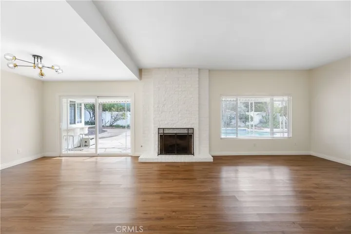 21228 Lighthill Drive, Topanga, California 90290