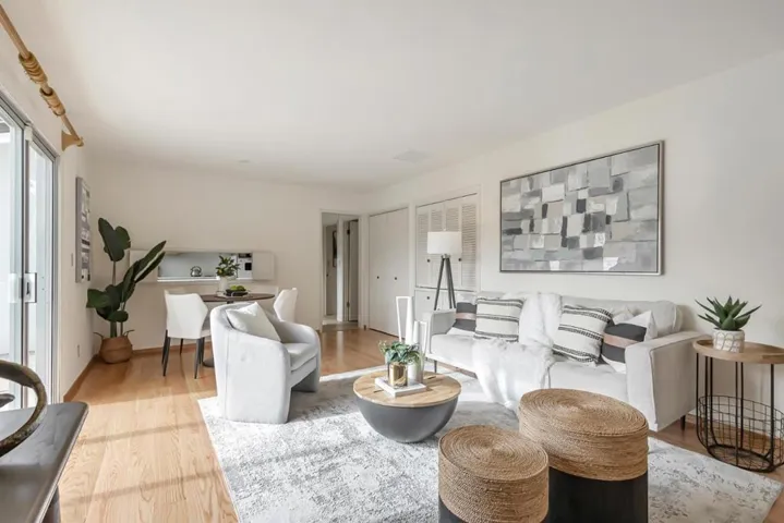 20758 Seaton Avenue, Saratoga, California 95070