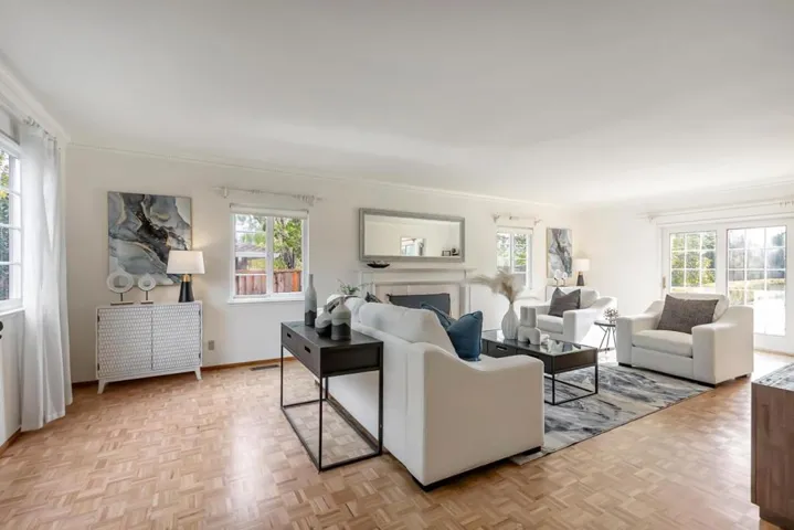 20758 Seaton Avenue, Saratoga, California 95070
