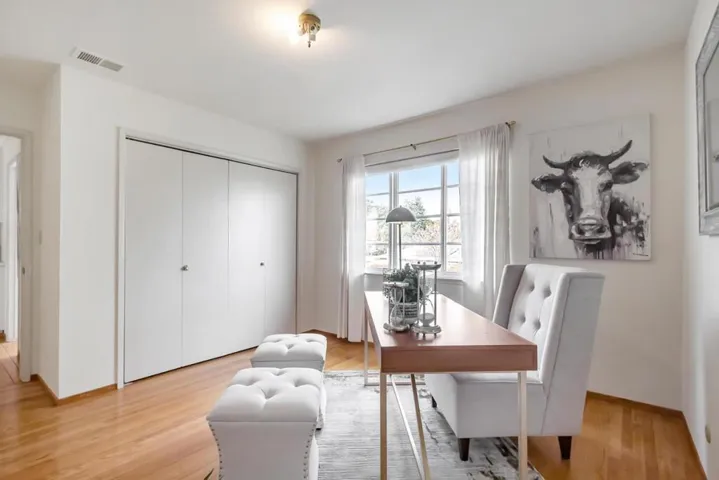 20758 Seaton Avenue, Saratoga, California 95070