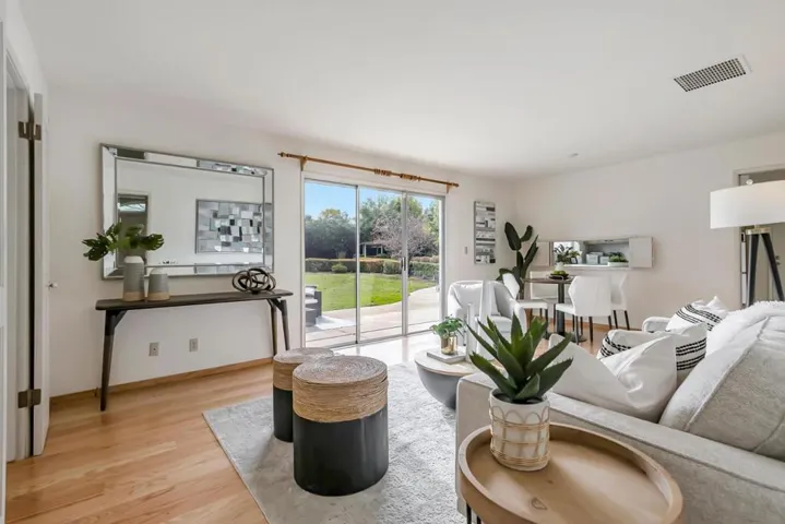 20758 Seaton Avenue, Saratoga, California 95070