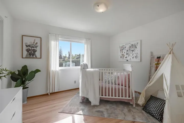 20758 Seaton Avenue, Saratoga, California 95070