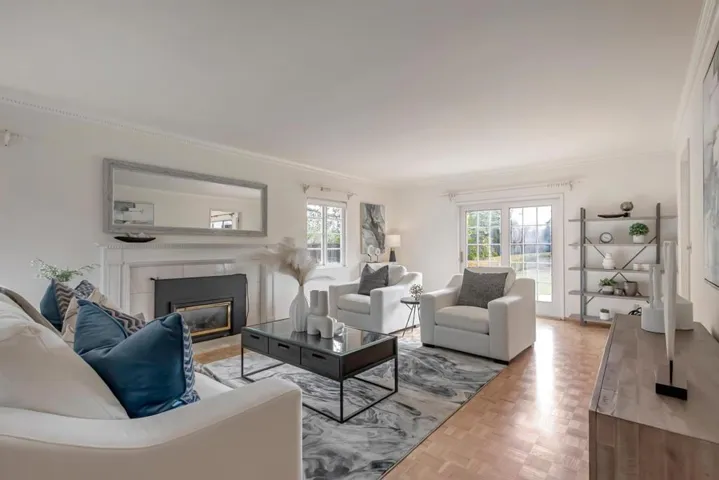 20758 Seaton Avenue, Saratoga, California 95070