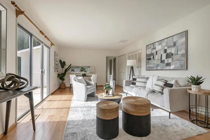 20758 Seaton Avenue, Saratoga, California 95070