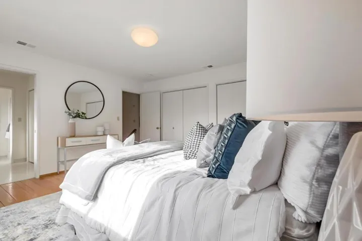 20758 Seaton Avenue, Saratoga, California 95070