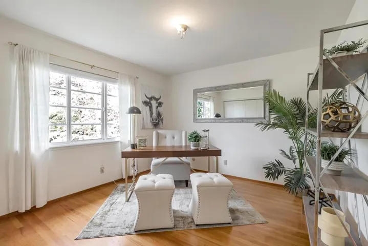 20758 Seaton Avenue, Saratoga, California 95070