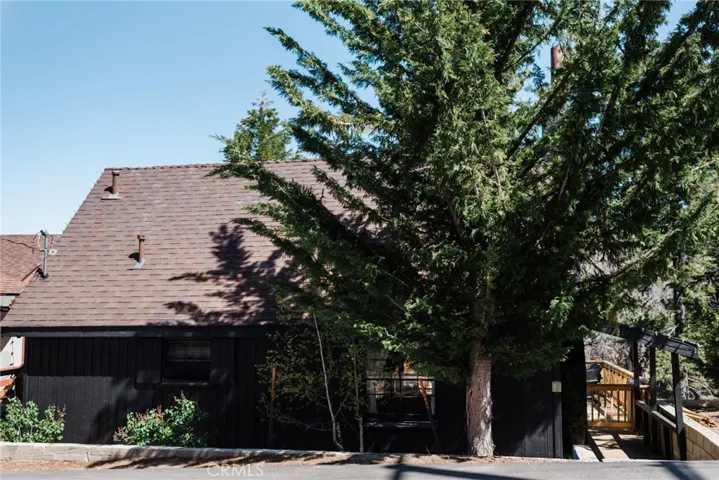 32994 Canyon Drive, Green Valley Lake, California 92341