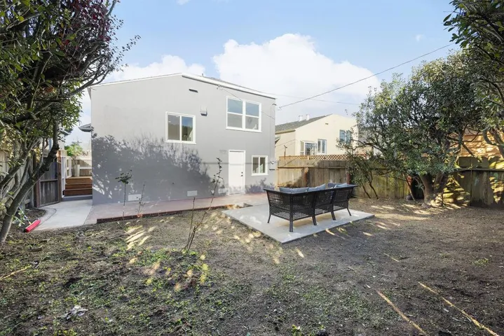 283 Fairlawn Ave., Daly City, California 94015