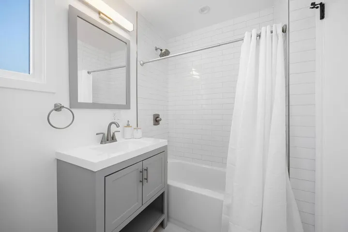 283 Fairlawn Ave., Daly City, California 94015