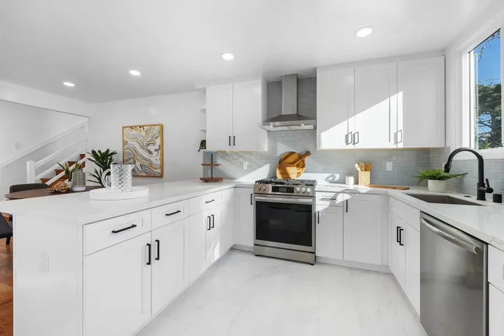 283 Fairlawn Ave., Daly City, California 94015