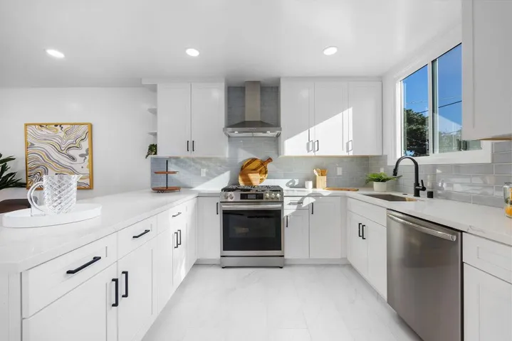 283 Fairlawn Ave., Daly City, California 94015