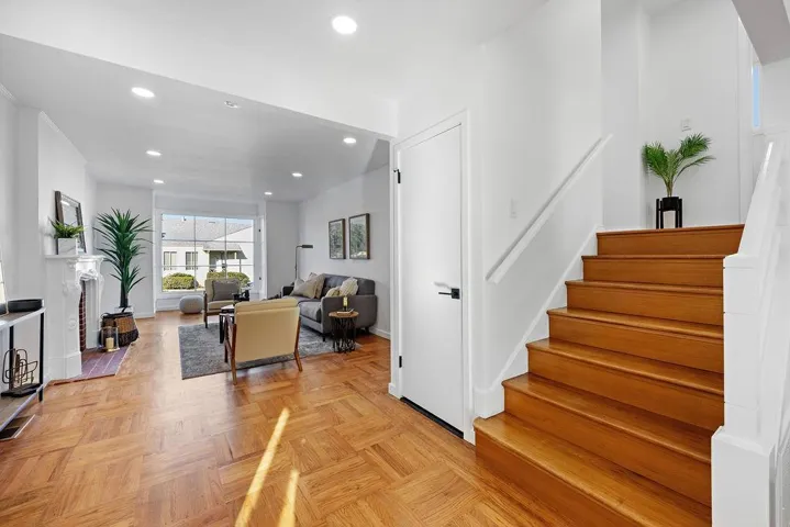 283 Fairlawn Ave., Daly City, California 94015