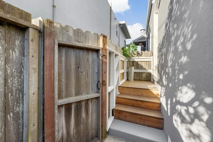 283 Fairlawn Ave., Daly City, California 94015