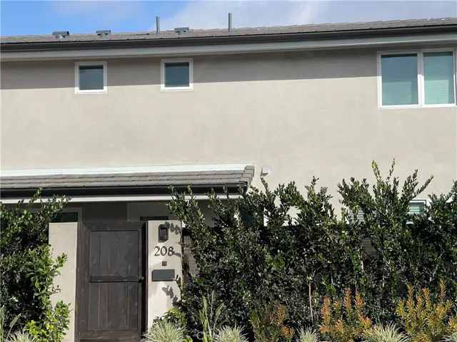 208 Via Lido Soud, Newport Beach, California 92663
