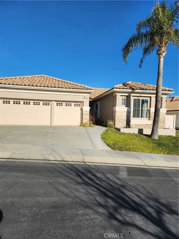 5090 Singing Hills Drive, Banning, California 92220